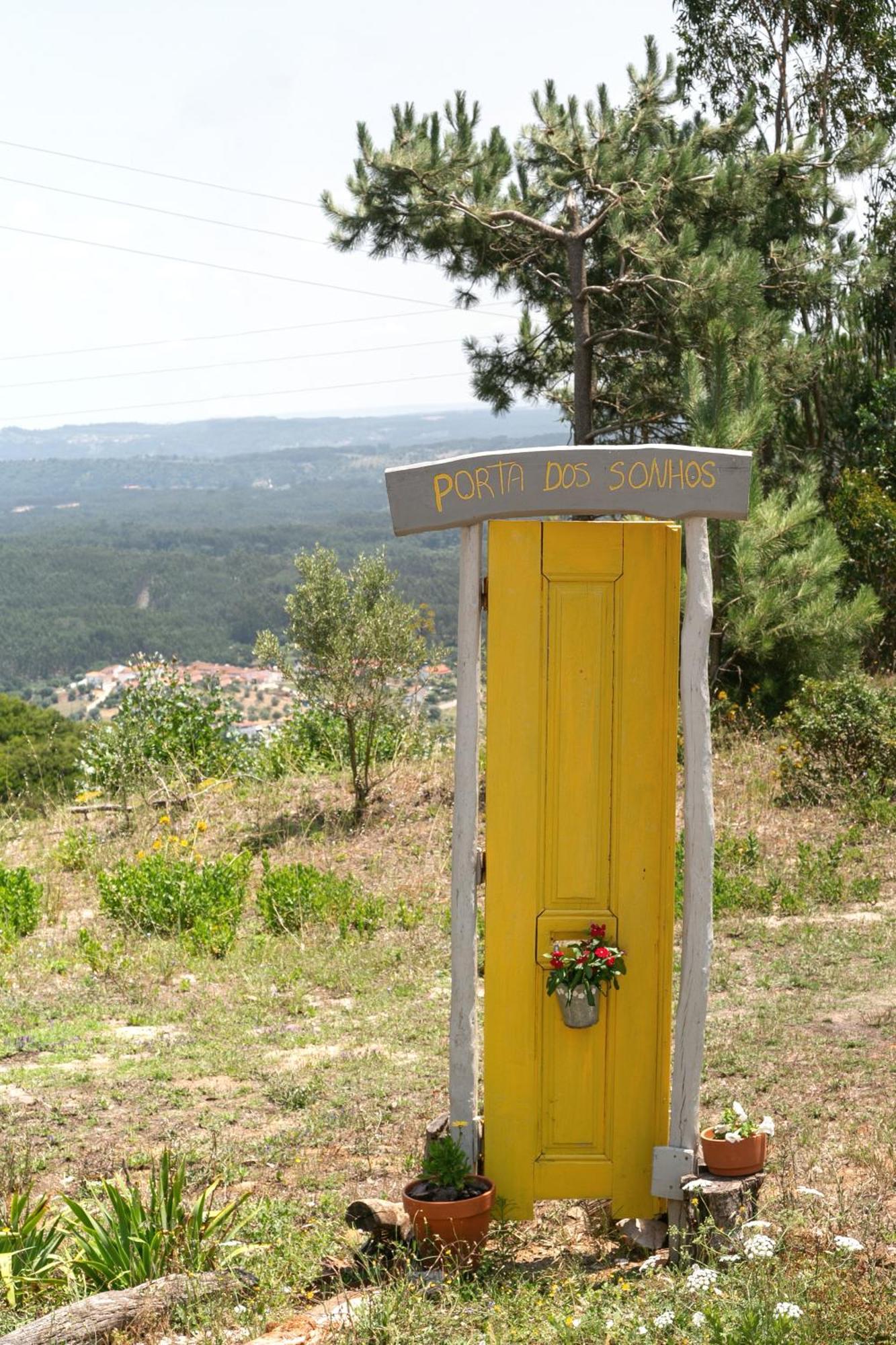 Casa Trilhos Da Serra Alcobertas Exterior foto